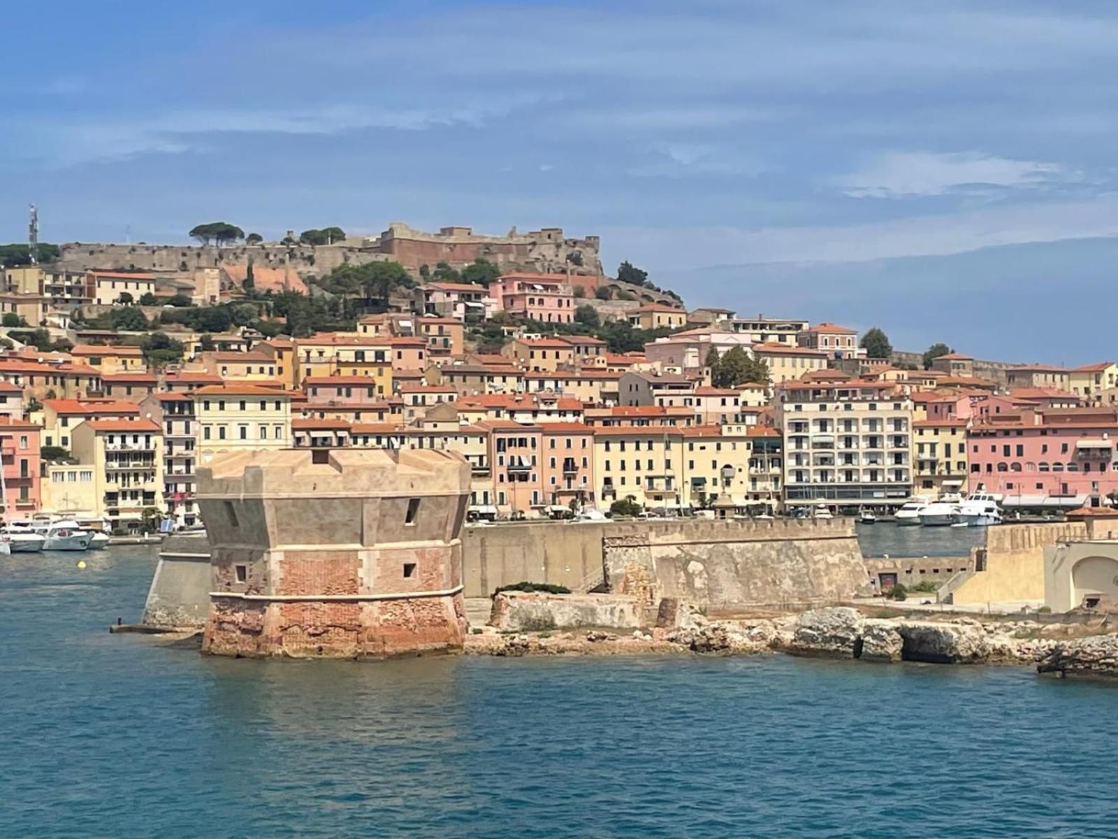 Appartement Monolocale La Darsena à Portoferraio Extérieur photo