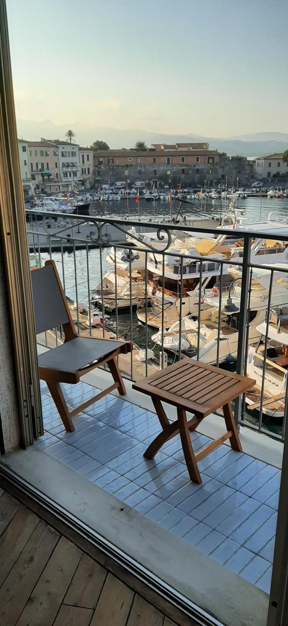 Appartement Monolocale La Darsena à Portoferraio Extérieur photo